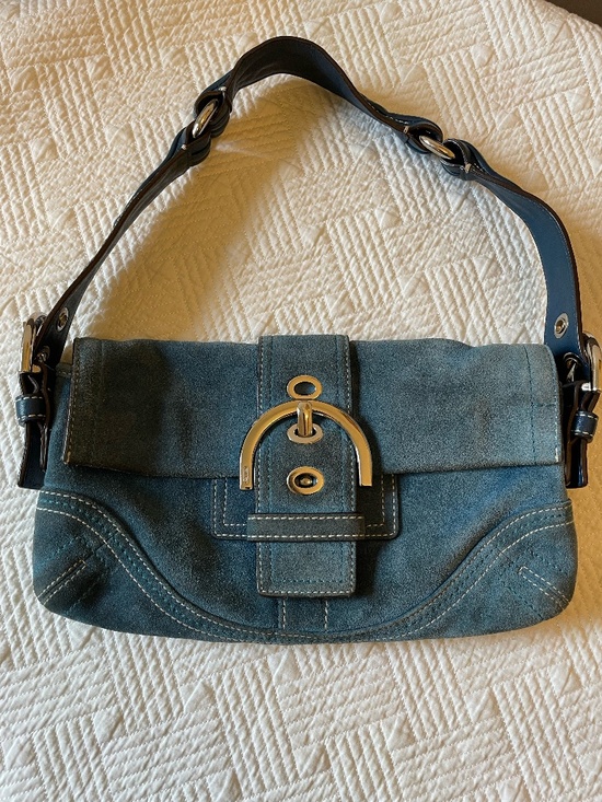 Coach Handbags - RARE Y2K Coach Vintage Soho Flap Shoulder Saddle Bag in Blue Suede No H05S-8A18